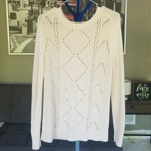 Old Navy Cream Sweater EUC size L